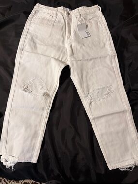 NWT VERVET by Flying Monkey Emma Mom Jeans White Size 30